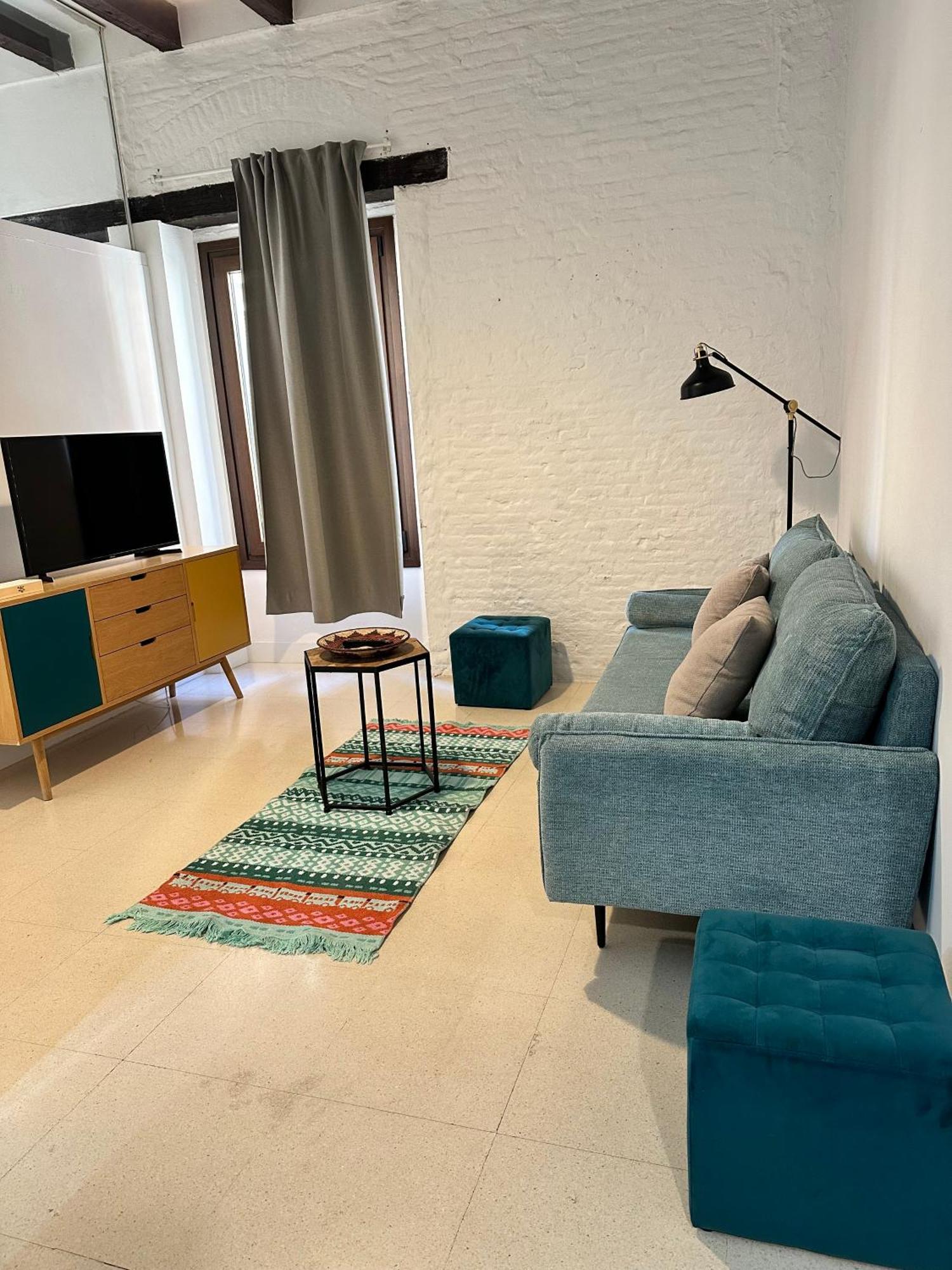 Almazen Apartamentos, Arrayan 23 Севилья Экстерьер фото