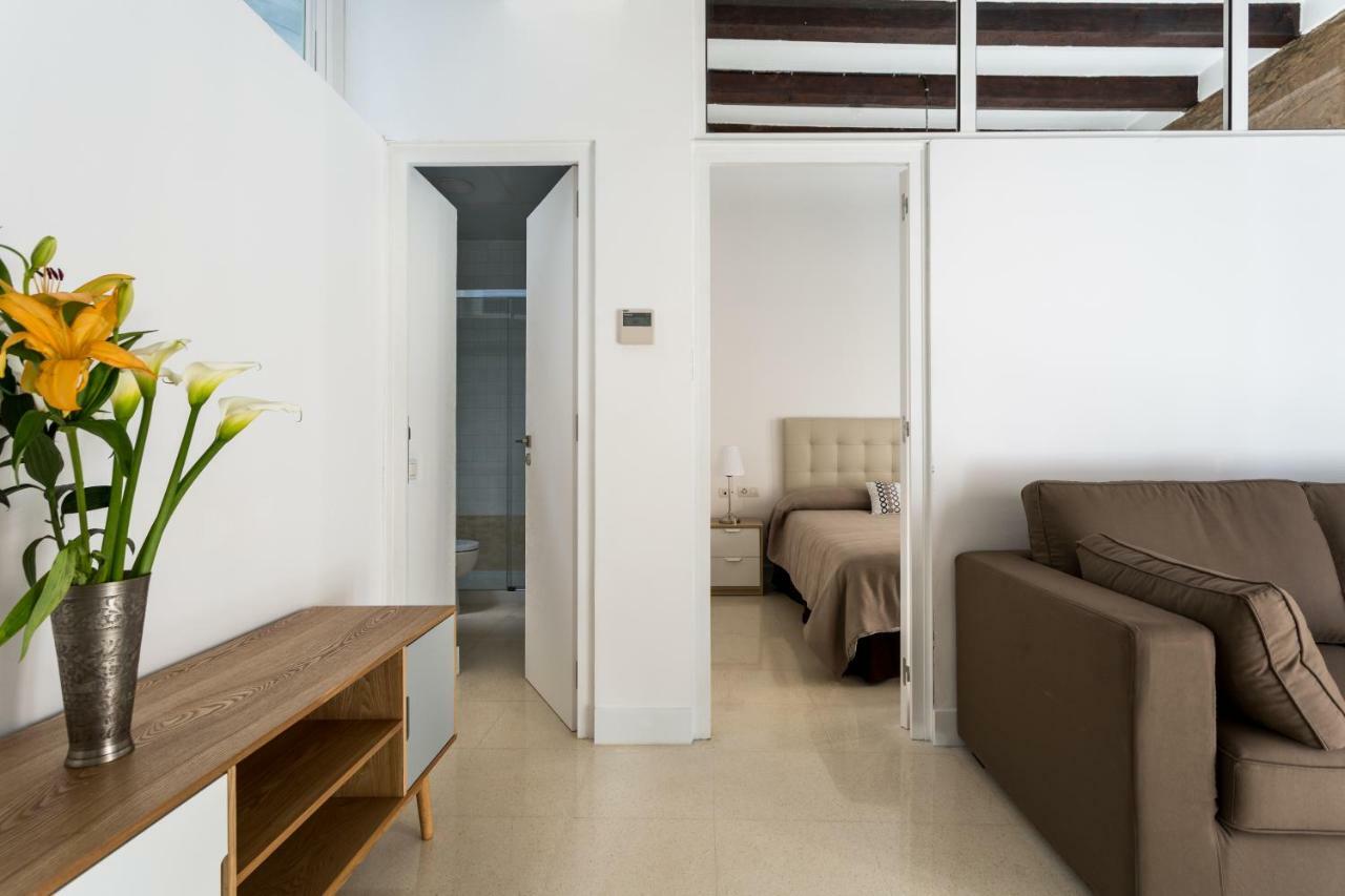 Almazen Apartamentos, Arrayan 23 Севилья Экстерьер фото