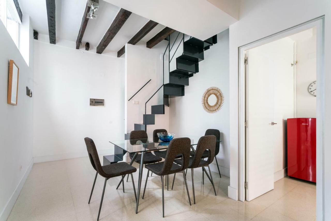 Almazen Apartamentos, Arrayan 23 Севилья Экстерьер фото